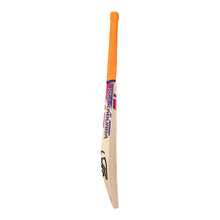 Load image into Gallery viewer, Kookaburra Aura Pro Players English Willow Cricket bat
